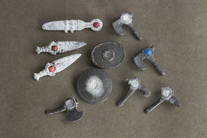 WW2 Tysk Blandet Lot WHW Tinnies. Original.