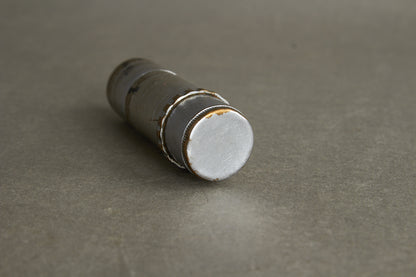 WW1/WW2 Tysk Lighter lavet som "Skyttegravs kunst", i form af en granat. Sjælden. Original.