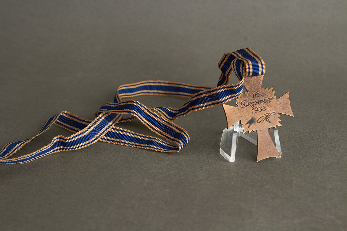 WW2 Tysk Mutterkreuz i Bronze. Original.