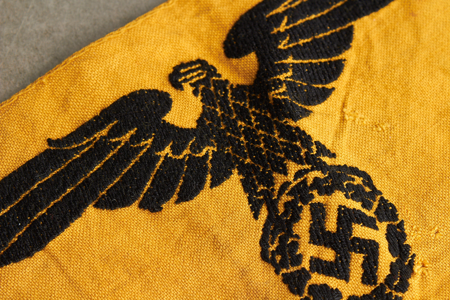 WW2 Tysk Wehrmacht Armbind. Original.