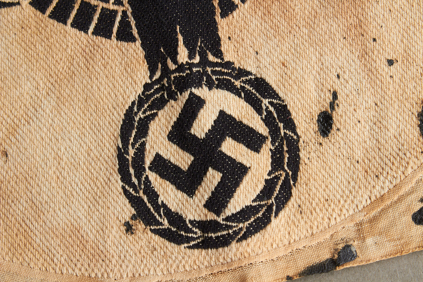 WW2 Tysk Wehrmacht Sportstrøje Ørn. Stor. Original.