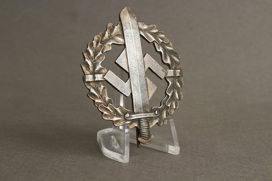 WW2 Tysk SA Sportabzeichen i Bronze. 3. Model. Nålen skiftet. Original.