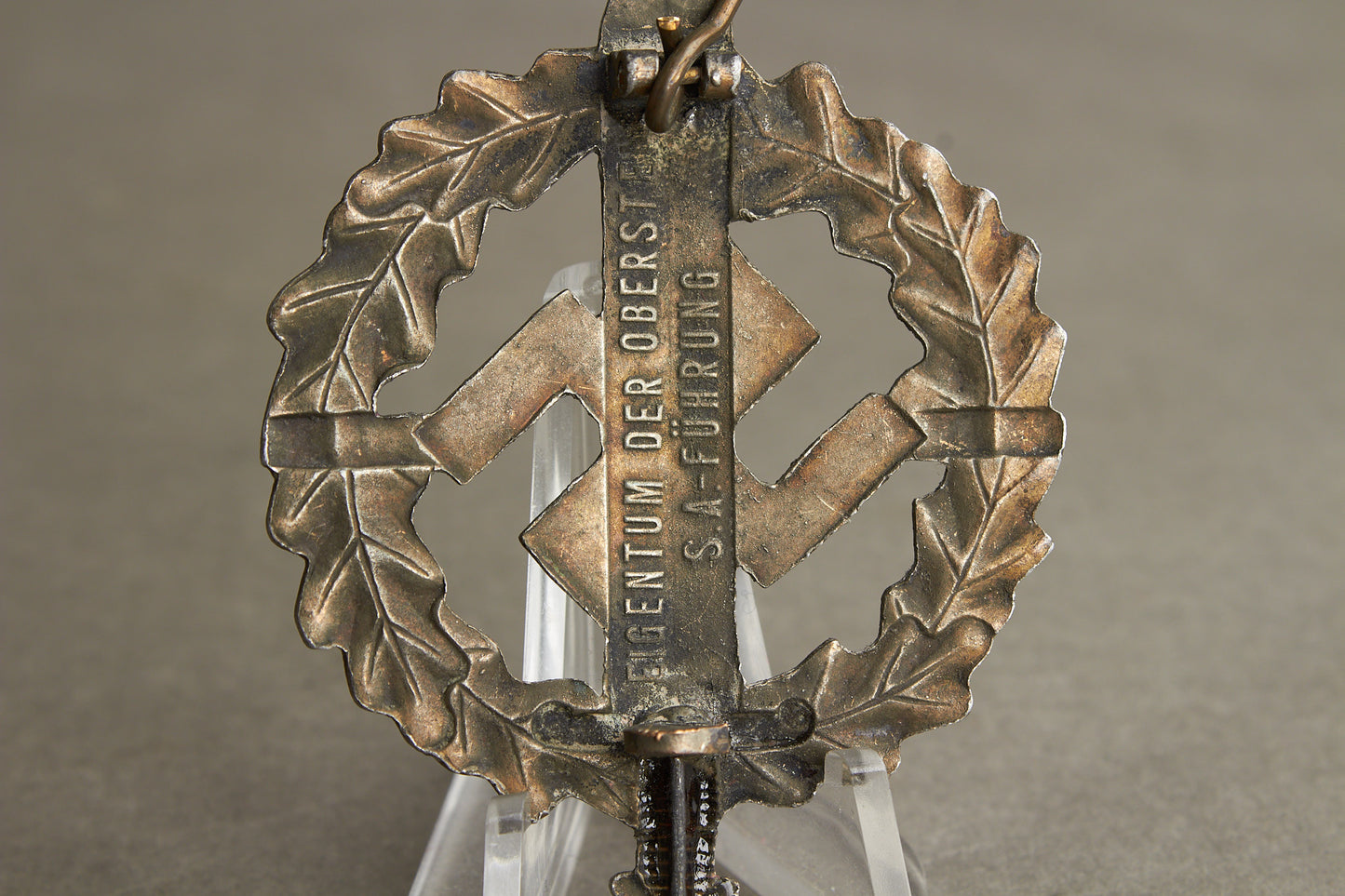 WW2 Tysk SA Sportabzeichen i Bronze. 3. Model. Nålen skiftet. Original.
