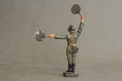 WW2 Tysk Lineol Legetøjssoldat. Original.