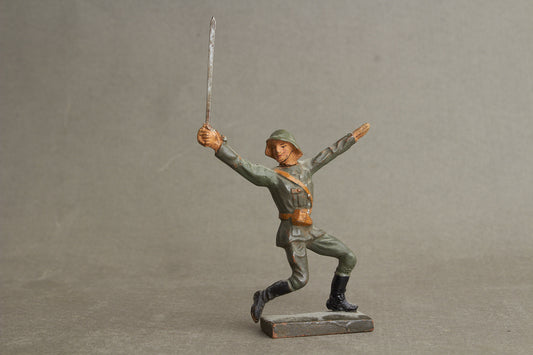 WW2 Tysk Lineol Legetøjssoldat. Original.