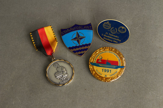 WW2 Tysk Kriegsmarine Ubåds Veteranforeningspins fra 1950'erne. Original.