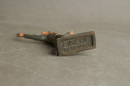WW2 Tysk Lineol Legetøjssoldat. Original.