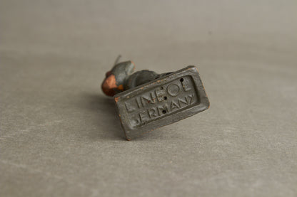 WW2 Tysk Lineol Legetøjssoldat. Original.