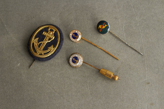 WW2 Tyske Kriegsmarine Veteranforenings Pins fra 1950'erne. Én Ubåd. Original.