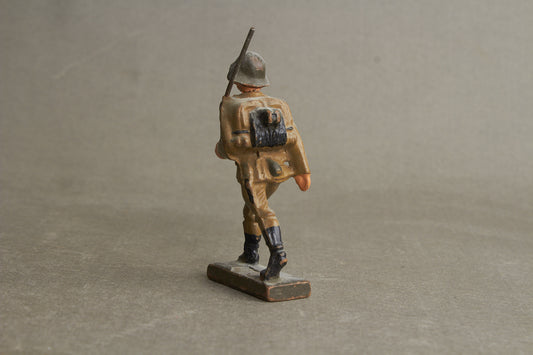 WW2 Tysk Lineol Legetøjssoldat. Original.
