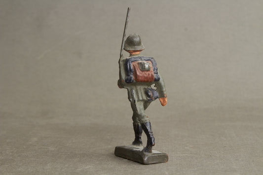 WW2 Tysk Lineol Legetøjssoldat. Original.