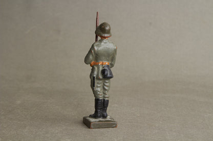 WW2 Tysk Lineol Legetøjssoldat. Original.