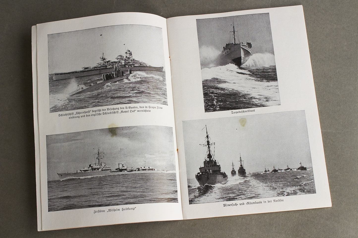 WW2 Tysk Kriegsmarine Hæfte. Original.