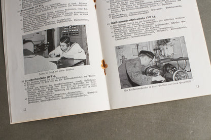 WW2 Tysk Kriegsmarine Hæfte. Original.