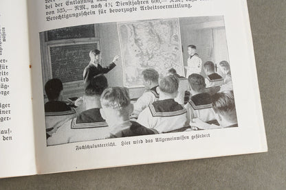 WW2 Tysk Kriegsmarine Hæfte. Original.