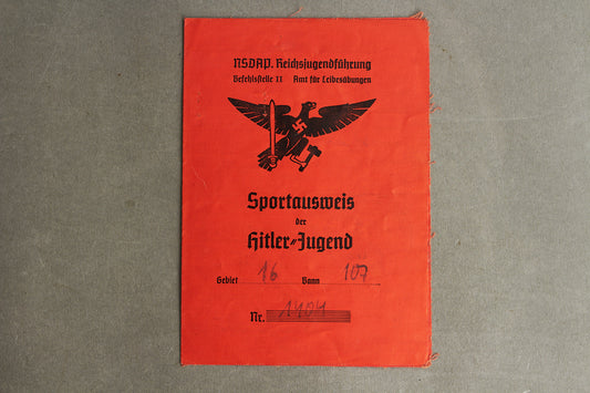 WW2 Tysk Hitler Jugend "Sportausweiss". Sjælden. Original.