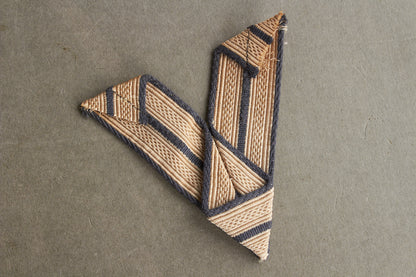 WW2 Tysk Wehrmacht rangvinkel til Kampjakken. Original.