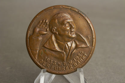 WW2 Tysk NSDAP / WHW Tinnie. En af de bedre. Original.