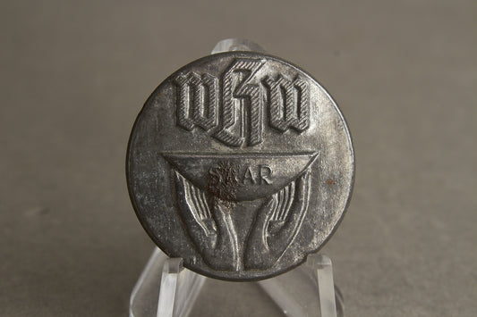 WW2 Tysk W.H.W / NSDAP Tinnie. Original.