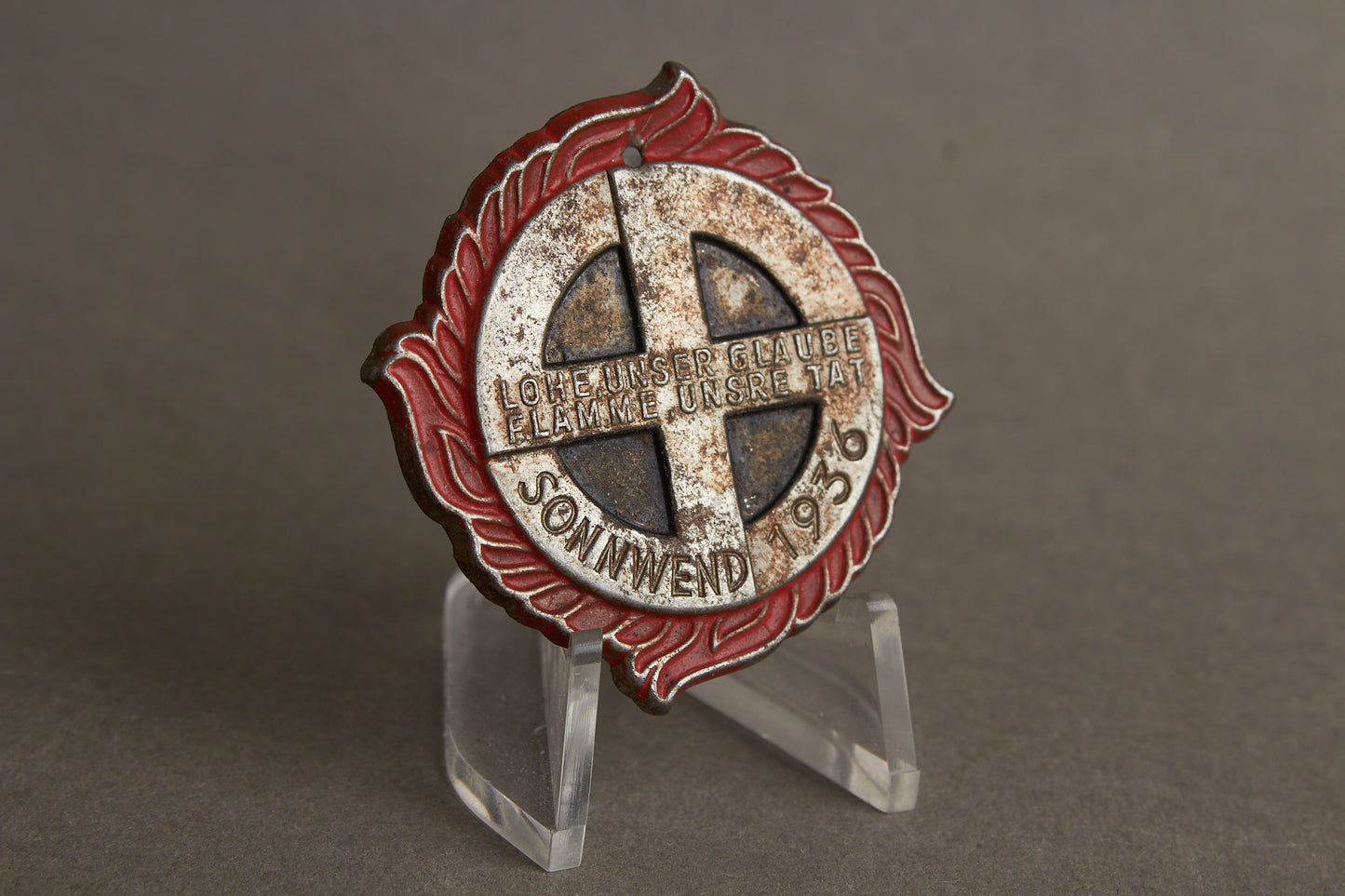 WW2 Tysk NSDAP Tinnie. Mangler nål. Sjælden. Original.