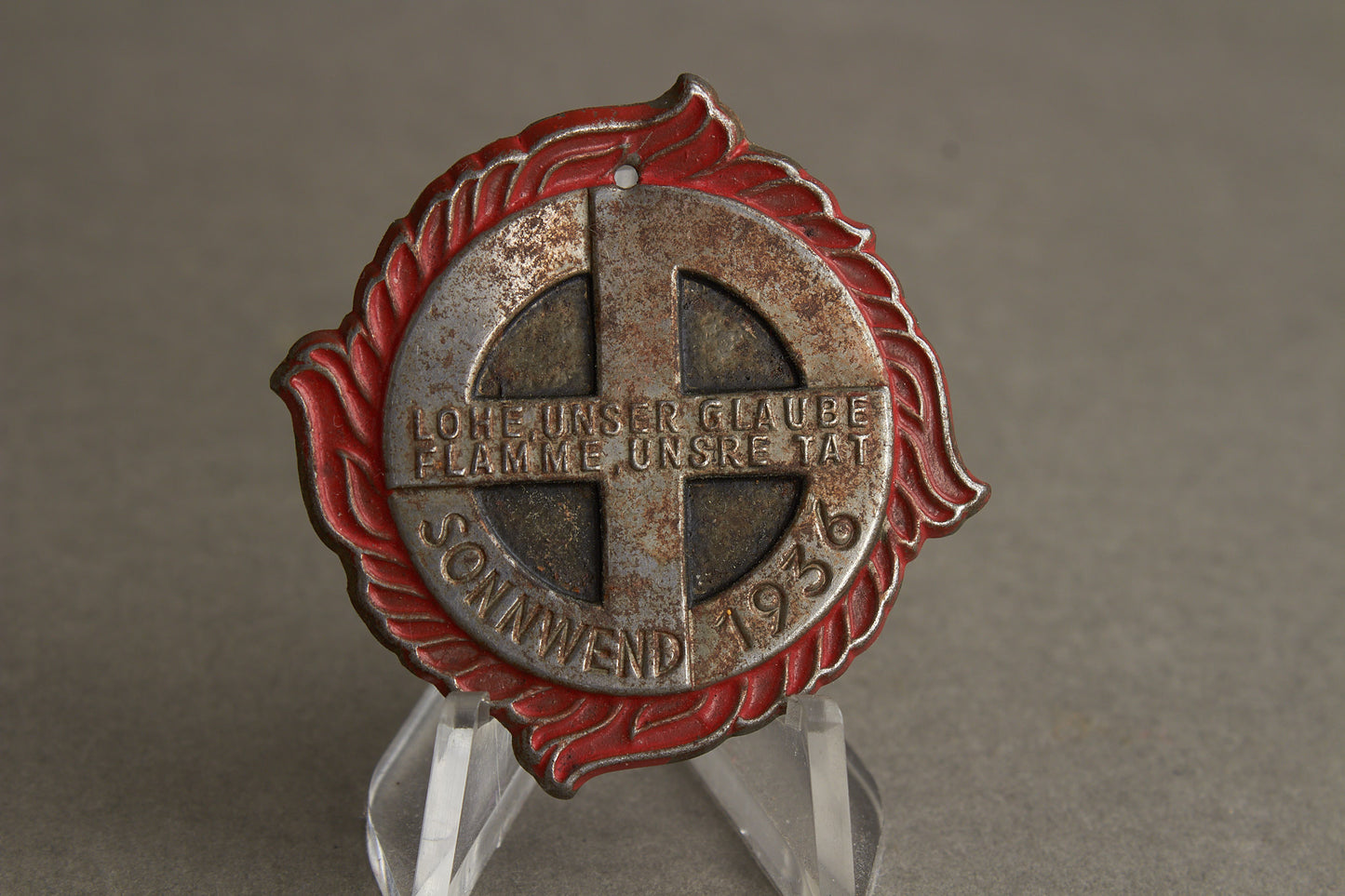 WW2 Tysk NSDAP Tinnie. Mangler nål. Sjælden. Original.