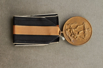 WW2 Tysk 1. Oktober 1938 Medalje. Original.