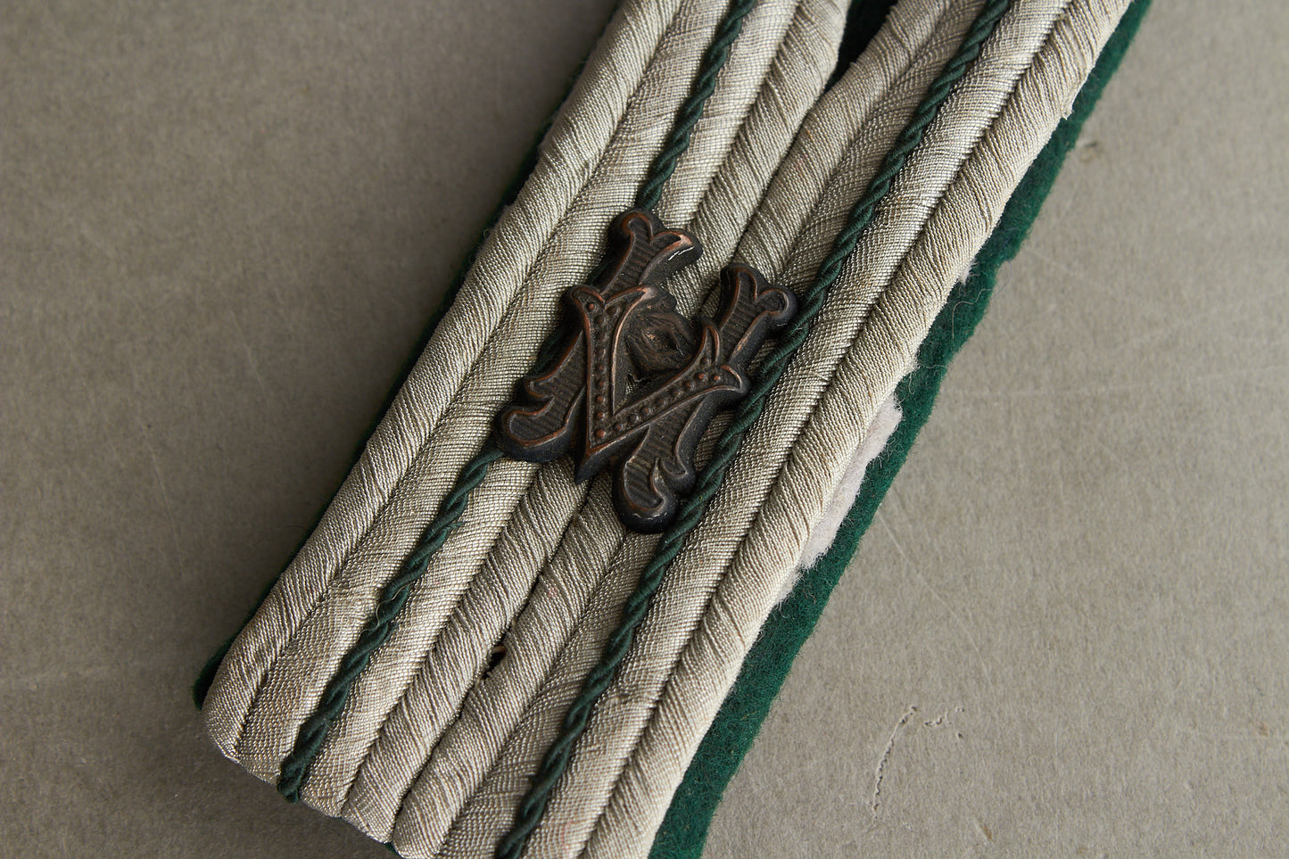 WW2 Tysk Heeres Verwaltung Officer Skulderstrop. Original.