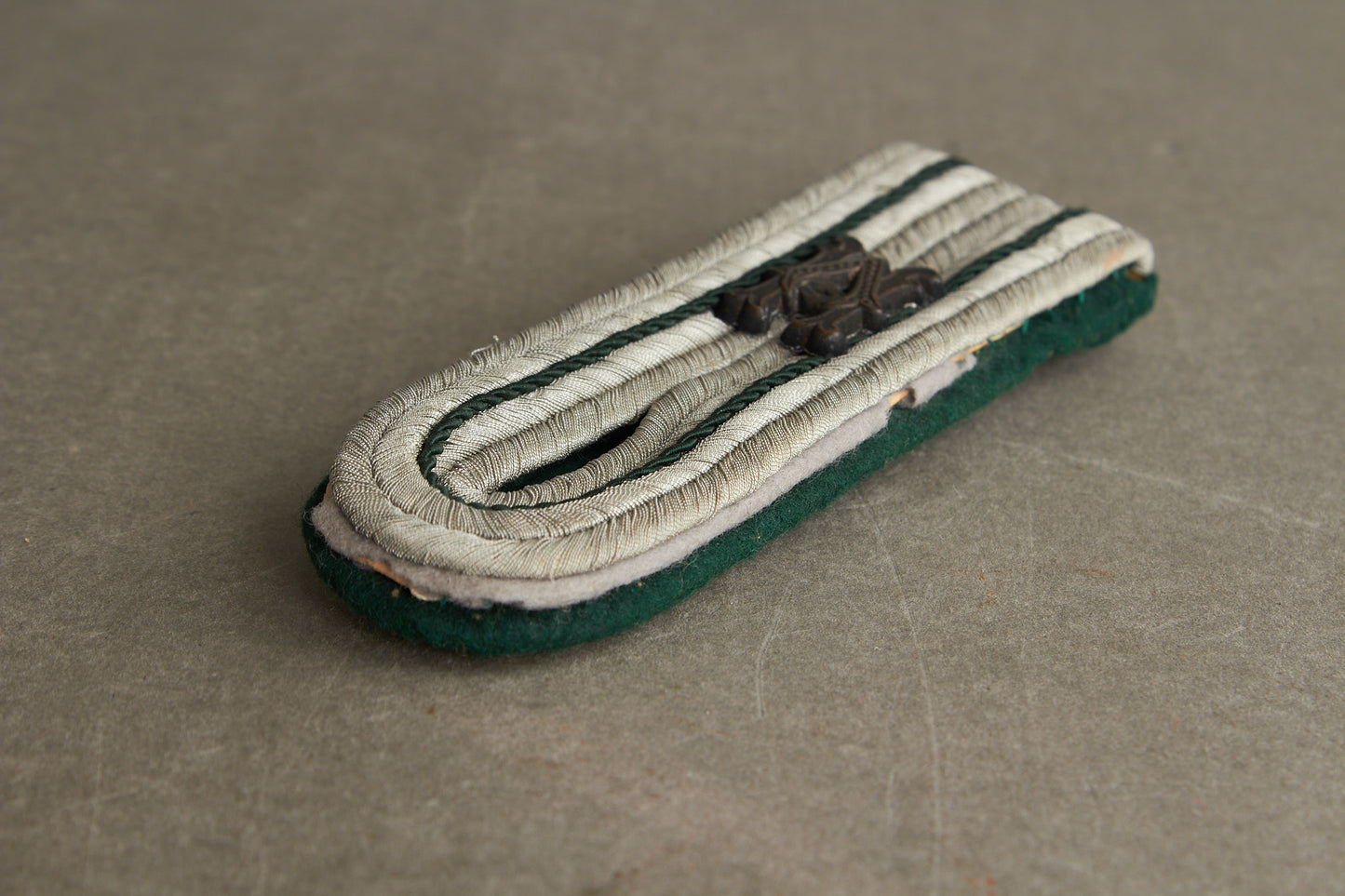 WW2 Tysk Heeres Verwaltung Officer Skulderstrop. Original.