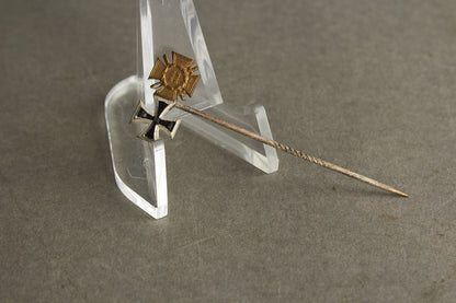 WW1 Tysk Medalje Miniature Pin. Jernkors og Frontkæmper. Original.