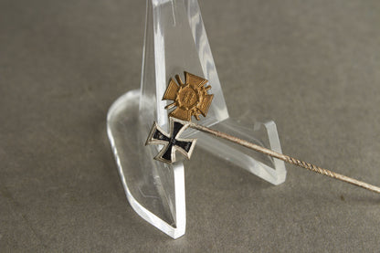 WW1 Tysk Medalje Miniature Pin. Jernkors og Frontkæmper. Original.