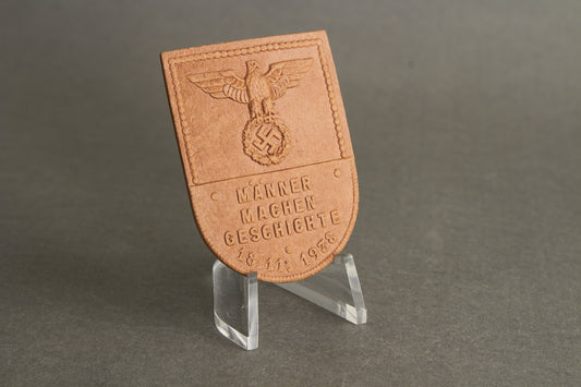 WW2 Tysk NSDAP Tinnie i Pap fra 1938. Original.