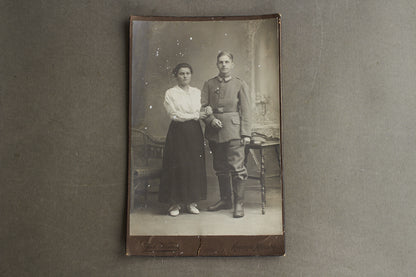 WW1 Tysk Foto. Soldat i Kampuniform. Original.