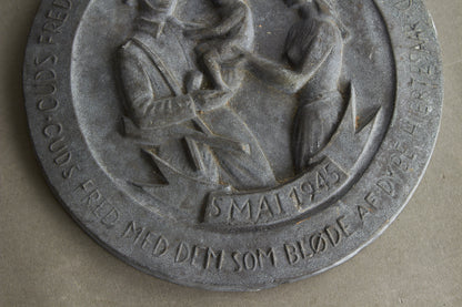 WW2 Dansk Befrielse/Frihedskæmper Platte. Original.