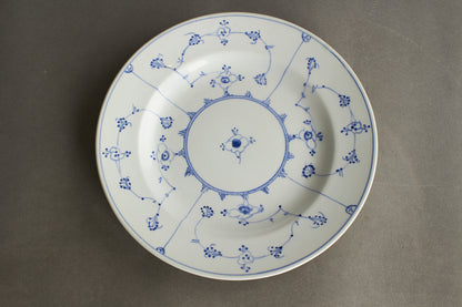 Dansk Aluminia Tallerken fra 1922-1924. Original.