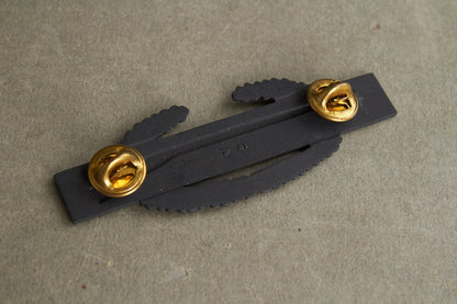 Nyere Amerikansk "Combat Infantry Badge". Original.