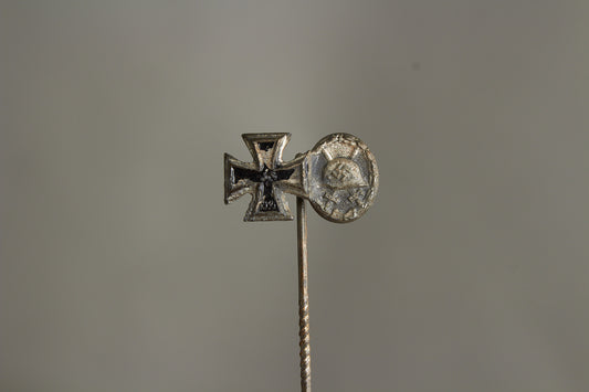 WW2 Tysk Jernkors og Sårettegn i Sølv Miniature Pin. Original.