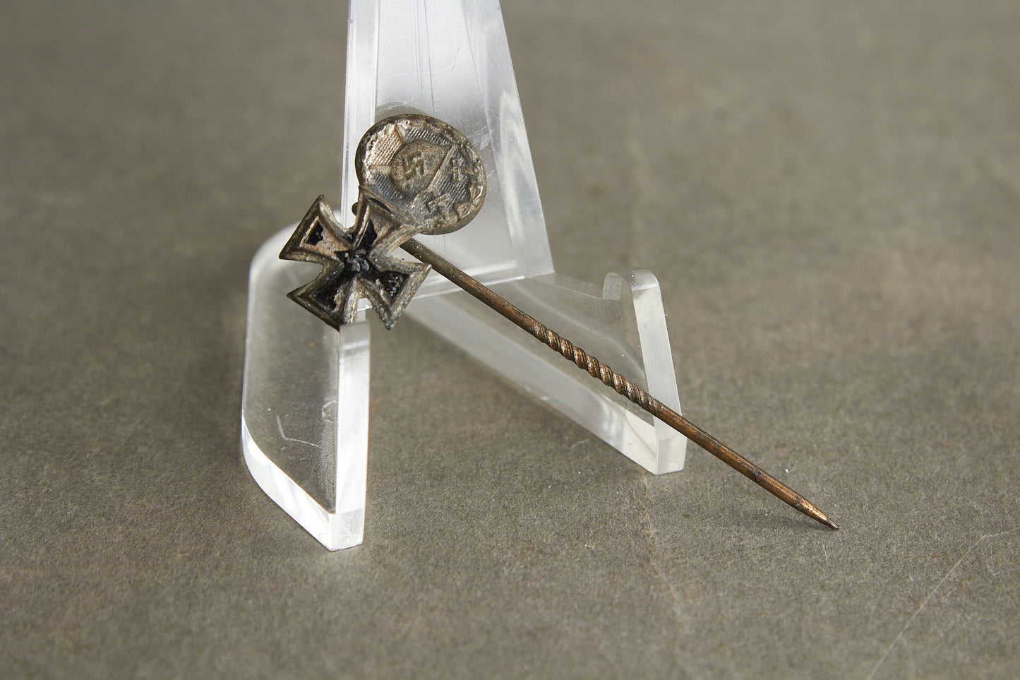 WW2 Tysk Jernkors og Sårettegn i Sølv Miniature Pin. Original.