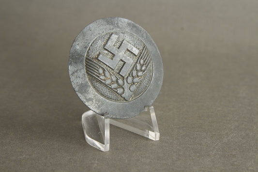 WW2 Tysk RAD/wJ (Reichsarbeitsdienst der weiblichen Jugend) Brosche for "Jungführerin". Original.