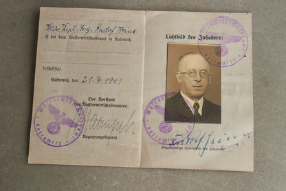WW2 Tysk "Ausweis" fra samme mand. Original.