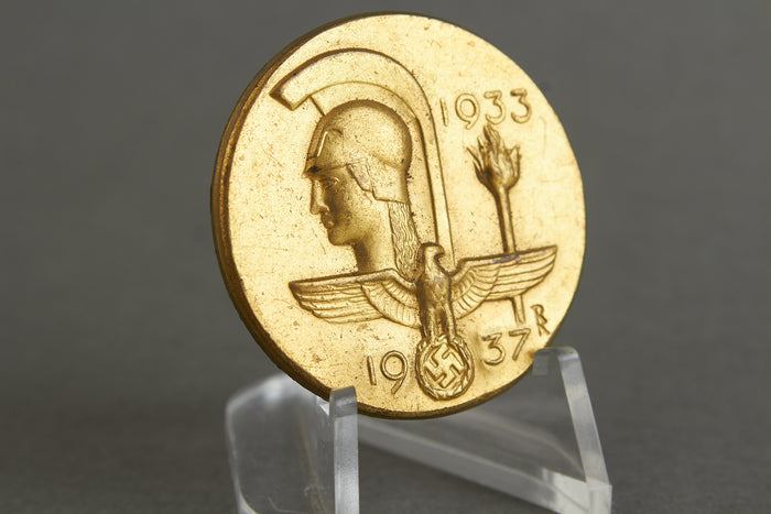 WW2 Tysk NSDAP "Haus der Deutschen Kunst 1937" Tinnie. Tung udgave. En af de bedre. Original.