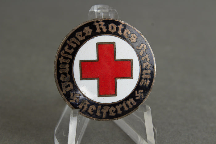 WW2 Tysk DRK (Deutsches Rotes Kreuz) "Helferin" Brosche. Original.