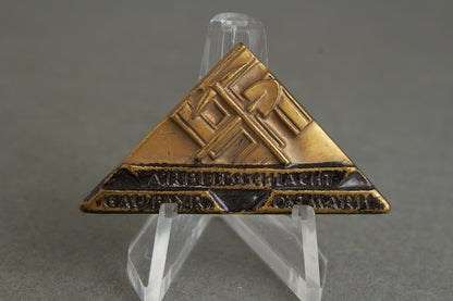 WW2 Tysk NSDAP/DAF "Arbeitsslacht" Tinnie. Original.