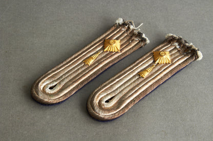 WW2 Tysk Kriegsmarine skulderstropper. Matchende par. Original.