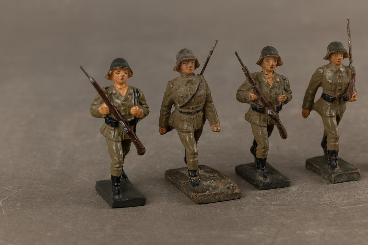 WW2 Tysk Lot af Lineol Figurer. 5 stk. Original.