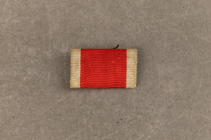 WW2 Tysk Båndspange. (Rødekors) Original.