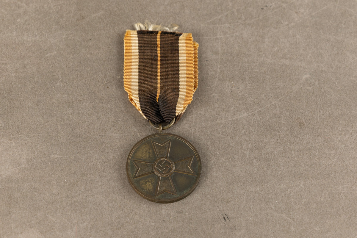 WW2 Tysk "Kriegsverdienstmedaille 1939". Original.