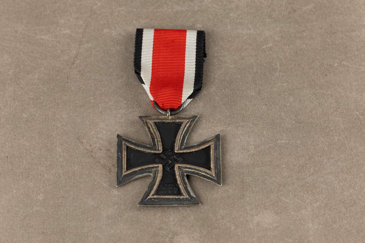 WW2 Tysk "Eisernes Kreuz 1939 2. Klasse". Original.