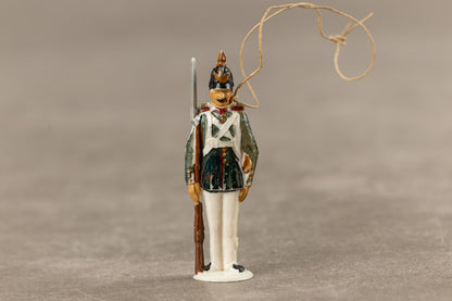 WW2 Tysk WHW Figur. En af de bedre. Original.