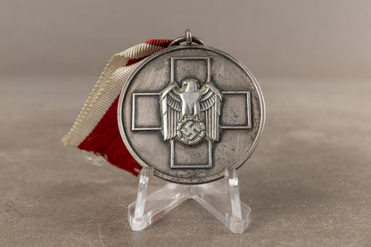 WW2 Tysk Rotes Kreuz "Deutsche Volkspflege". Original.