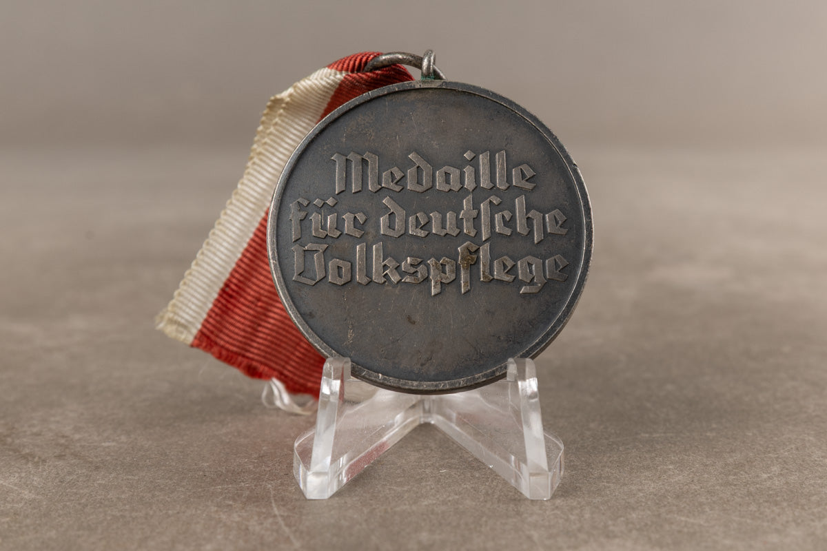 WW2 Tysk Rotes Kreuz "Deutsche Volkspflege". Original.